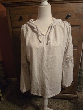 Retrology Cream Bell Sleeved V Neck Sweatshirt New W/tag.  Size XL